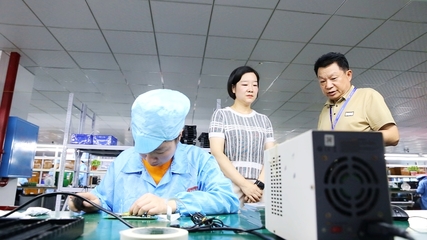 迪文科技 深耕人機交互技術，以創新服務引領行業未來